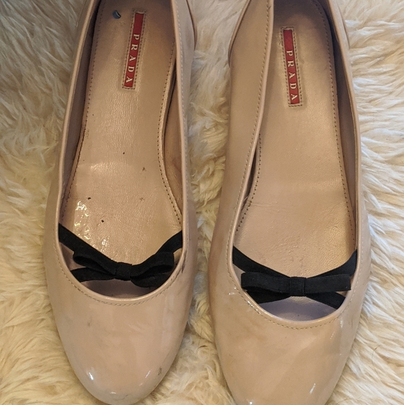 Prada Flats - Picture 1 of 10